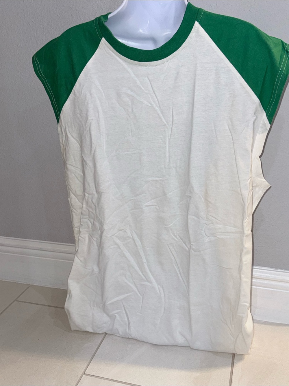 Kids Green & White Raglan Sleeve Top
